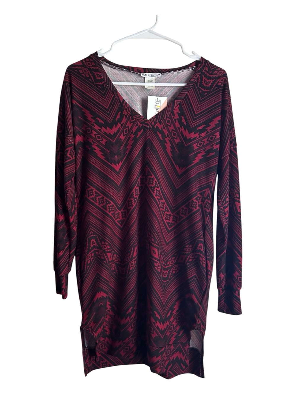 Honey & Lace Size XS Aztec Pattern V‑Neck Tunic in Burgundy & Black